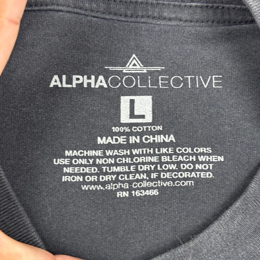 Alpha Collective Mens High Volt Racing Graphic T-Shirt Black Large 88 Car - Picture 3 of 6
